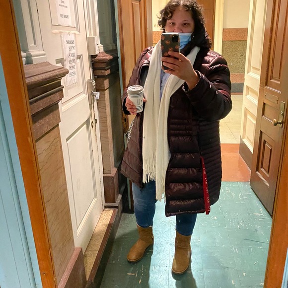 Poshmark profile picture for @maine